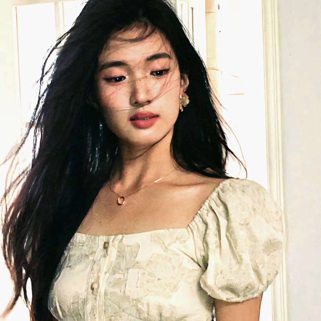 楼住有情人粤语